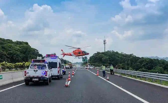 芮城高速公路汽车救援案例